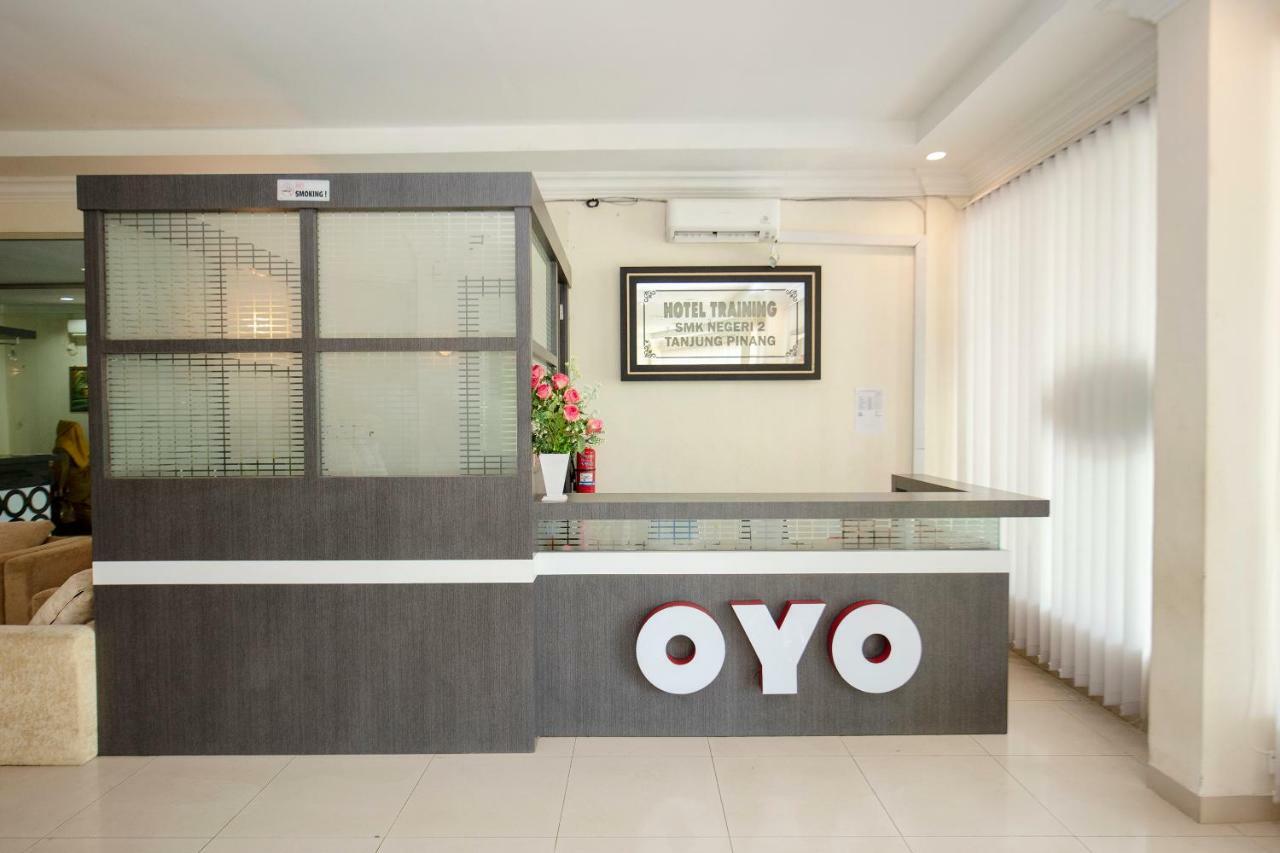 Oyo 1164 Edotel Mahligai By Smkn 2 Tanjung Pinang Exterior foto